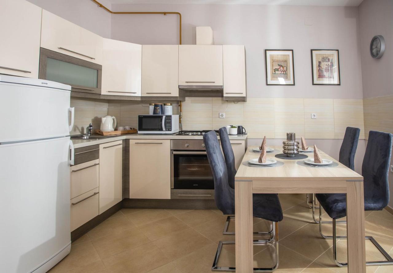 Apartman Gundulic Вінковці Екстер'єр фото